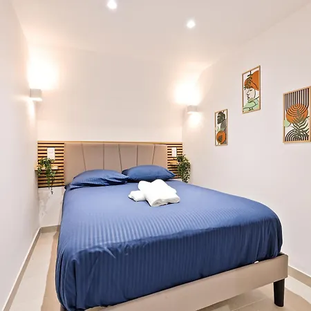 아파트 Champs Elysee Arc De Triomphe 2 Bedroom Netflix 파리