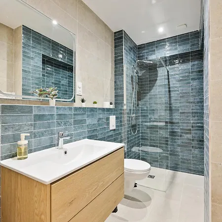 Champs Elysee Arc De Triomphe 2 Bedroom Netflix 아파트 *