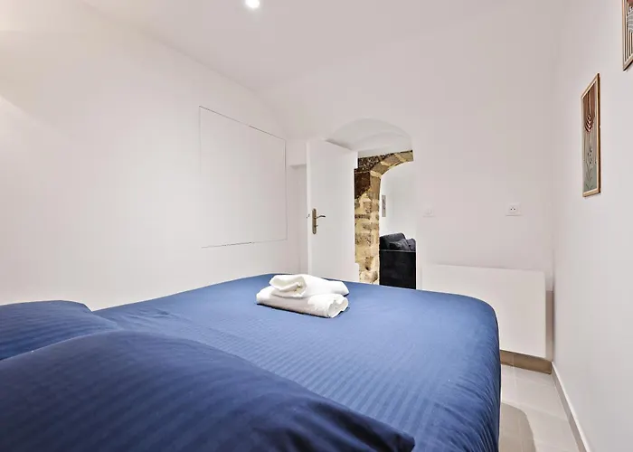Lejlighed Champs Elysee Arc De Triomphe 2 Bedroom Netflix *
