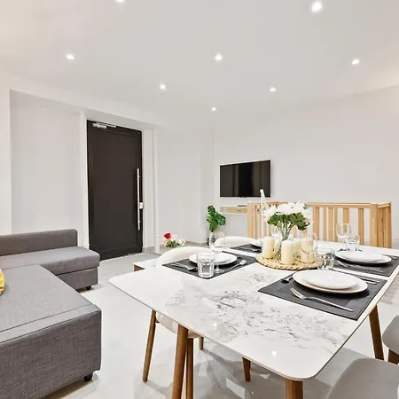 Apartman Champs Elysee Arc De Triomphe 2 Bedroom Netflix Párizs