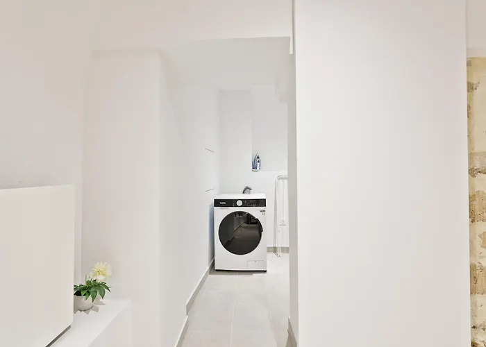 Champs Elysee Arc De Triomphe 2 Bedroom Netflix * Paris